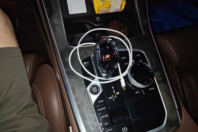 Used BMW X5 2021 Restyled xDrive30i M Sport Package Gear Lever