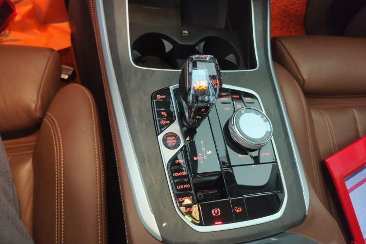 Used BMW X5 2021 Restyled xDrive30i M Sport Package Gear Lever