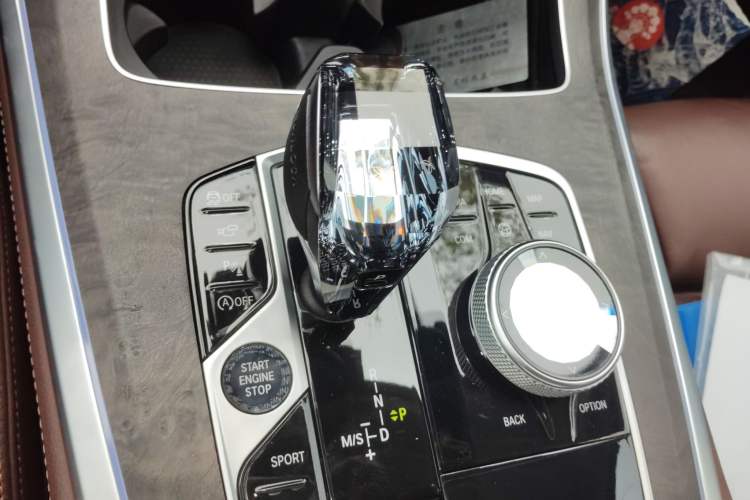 Used BMW X5 2021 xDrive40i M Sport Package Gear Lever