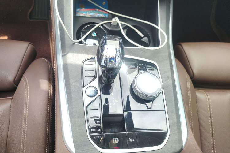 Used BMW X5 2021 Restyled xDrive40i M Sport Package Gear Lever