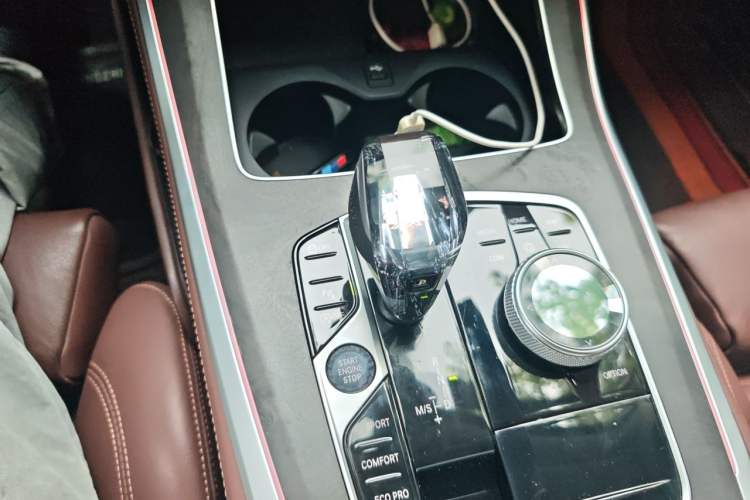 Used BMW X5 2021 Restyled xDrive30i M Sport Package Gear Lever