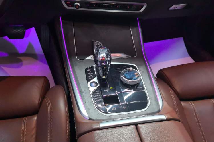 Used BMW X5 2021 xDrive40i M Sport Package Gear Lever