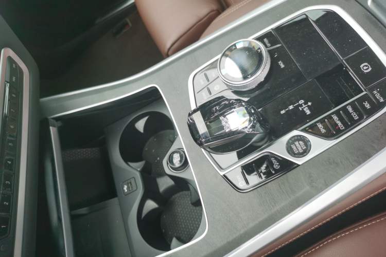 Used BMW X5 2021 Restyled xDrive30i M Sport Package Gear Lever