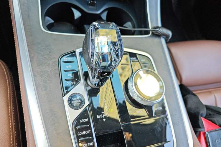 Used BMW X5 2021 Restyled xDrive40i M Sport Package Gear Lever