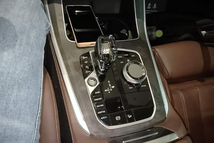 Used BMW X5 2021 xDrive40i M Sport Package Gear Lever