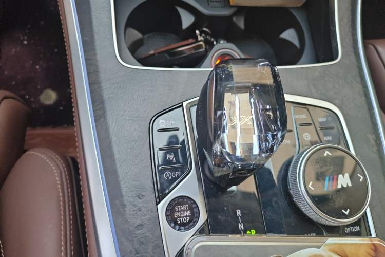 Used BMW X5 2021 Restyled xDrive30i M Sport Package Gear Lever