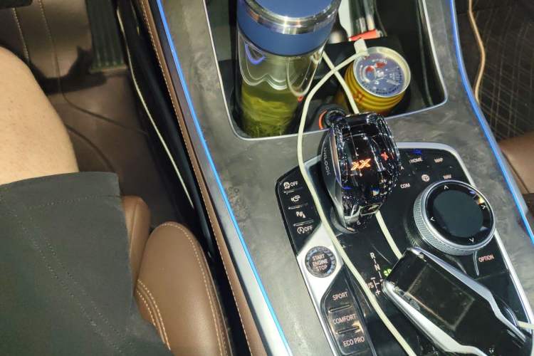 Used BMW X5 2021 Restyled xDrive40i M Sport Package Gear Lever