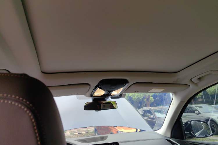 Used BMW X5 2021 xDrive30i M Sport Package Headliner