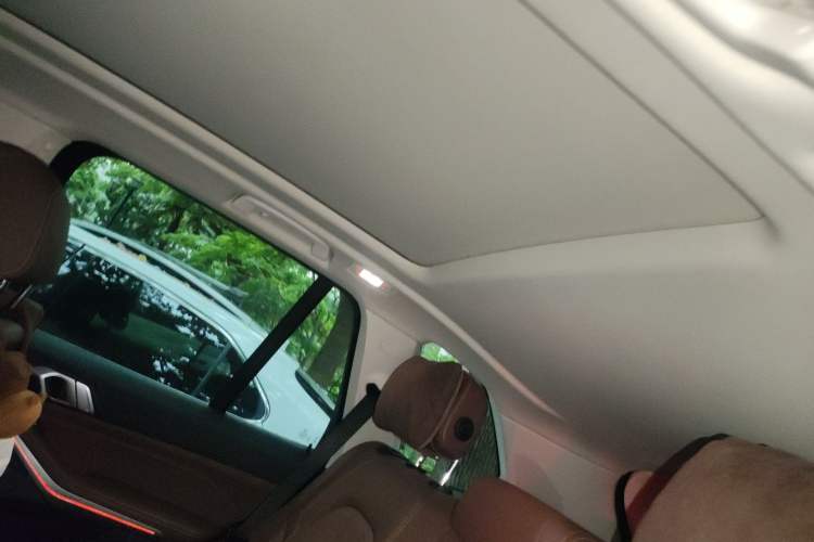 Used BMW X5 2021 xDrive30i M Sport Package Headliner