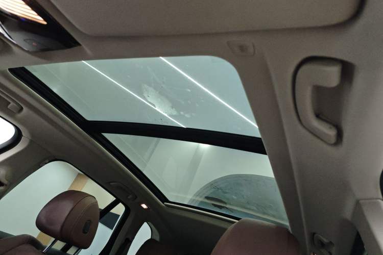 Used BMW X5 2021 xDrive30i M Sport Package Headliner