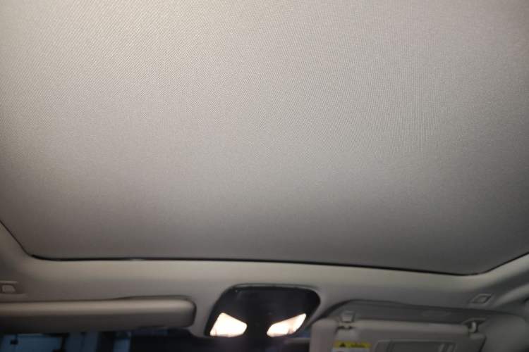 Used BMW X5 2021 Restyled xDrive40i Luxury Version M Sport Package Headliner