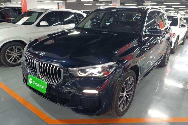 Used BMW X5 2021 xDrive30i M Sport Package Guazi used car, China used car export, Used car for sale, Used cars, Cheapest cars for sale