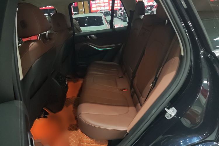Used BMW X5 2021 xDrive30i M Sport Package Interior 1