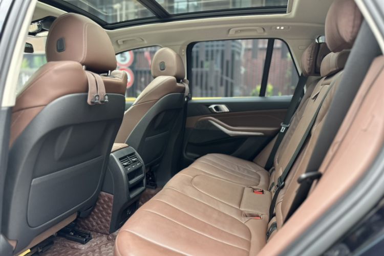 Used BMW X5 2021 Restyled xDrive30i M Sport Package Interior 15
