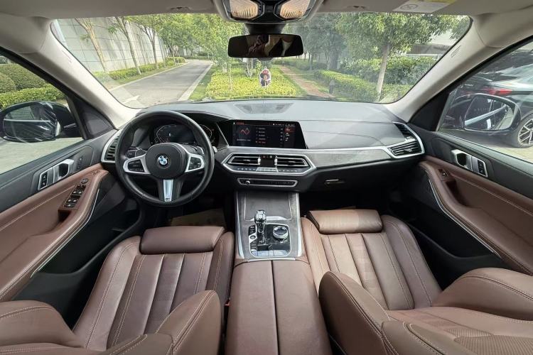 Used BMW X5 2021 xDrive30i M Sport Package Interior 2