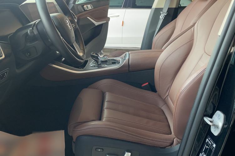 Used BMW X5 2021 xDrive30i X Design Package Interior 3