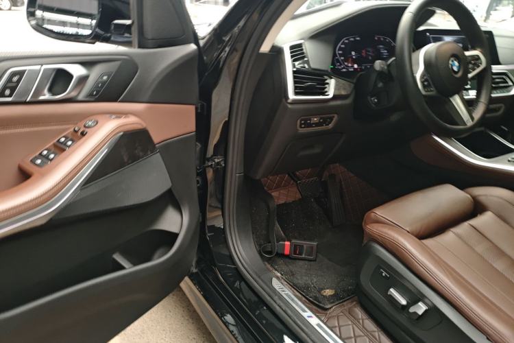 Used BMW X5 2021 Restyled xDrive30i M Sport Package Interior 3