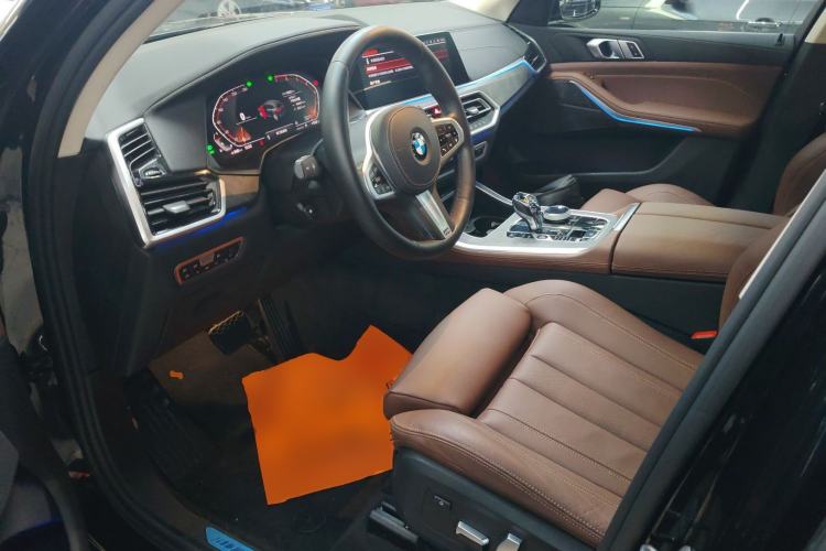 Used BMW X5 2021 xDrive30i M Sport Package Interior 3