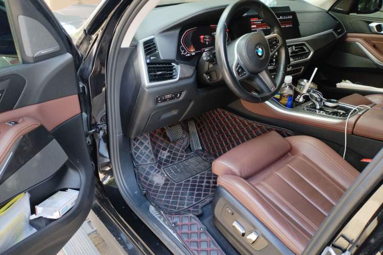 Used BMW X5 2021 Restyled xDrive40i M Sport Package Interior 3