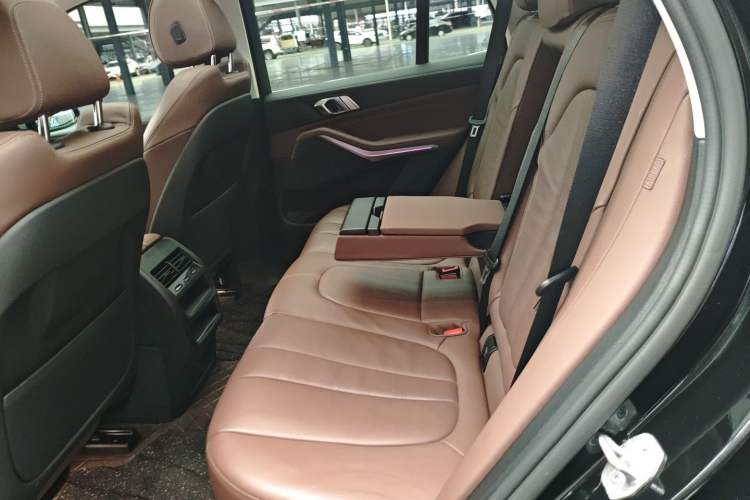 Used BMW X5 2021 Restyled xDrive30i M Sport Package Interior 4