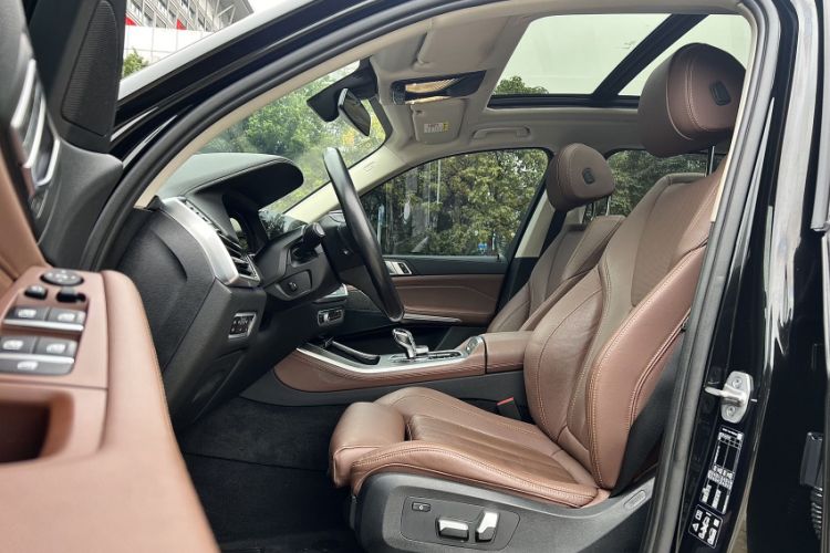 Used BMW X5 2021 Restyled xDrive30i X Design Package Interior 6