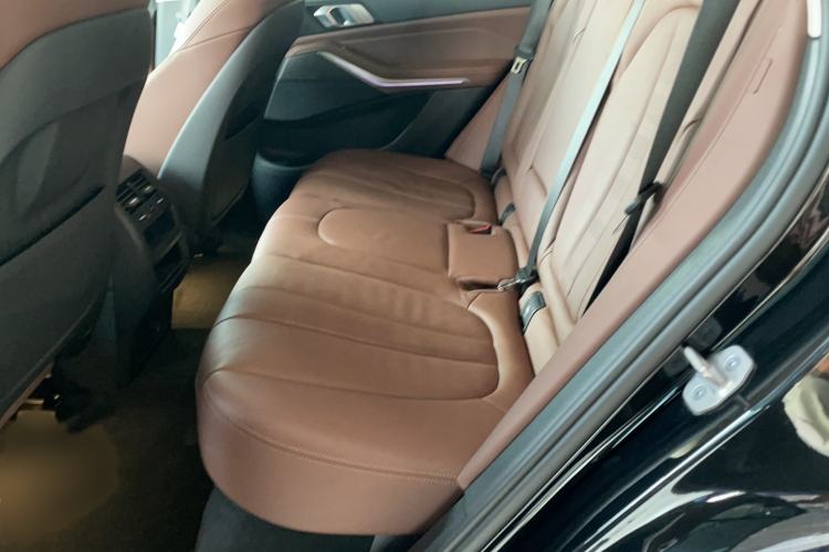 Used BMW X5 2021 xDrive30i X Design Package Interior 7