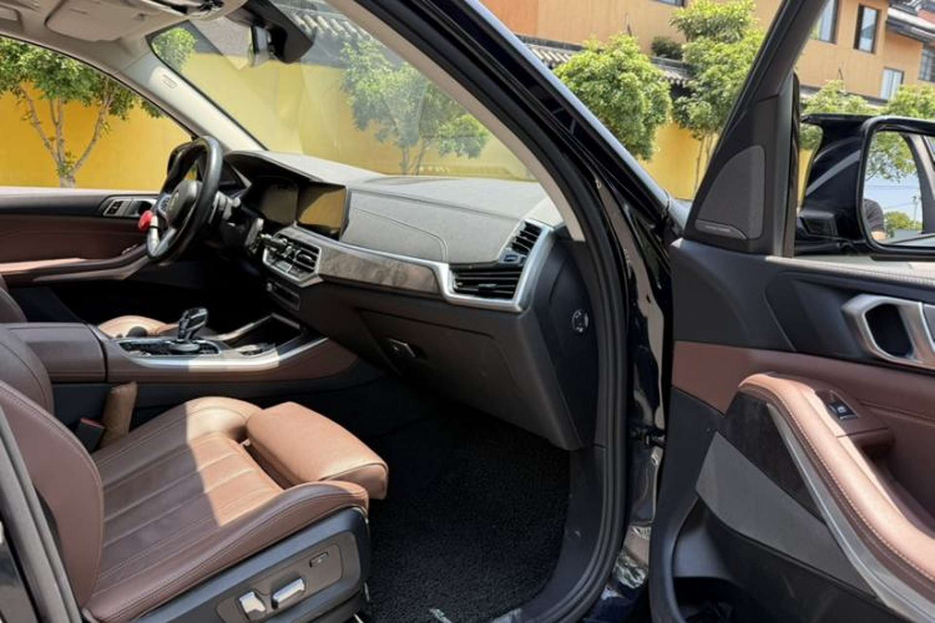 Used BMW X5 2021 Restyled xDrive40i M Sport Package Interior 7