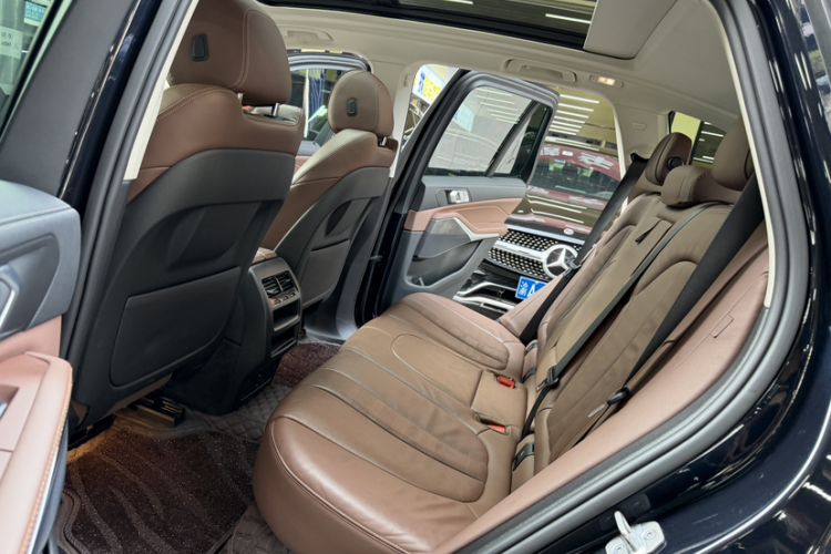 Used BMW X5 2021 xDrive30i M Sport Package Interior 9