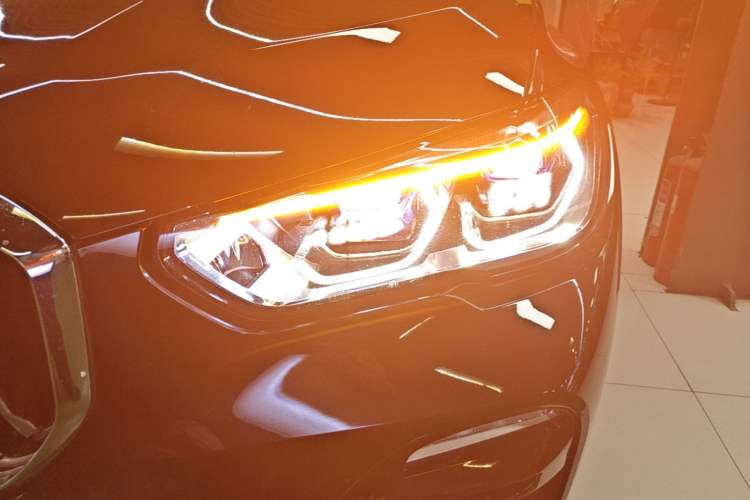 Used BMW X5 2021 Restyled xDrive40i M Sport Package Left Front Headlight