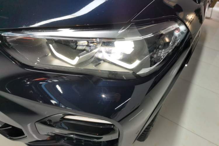 Used BMW X5 2021 xDrive30i M Sport Package Left Front Headlight