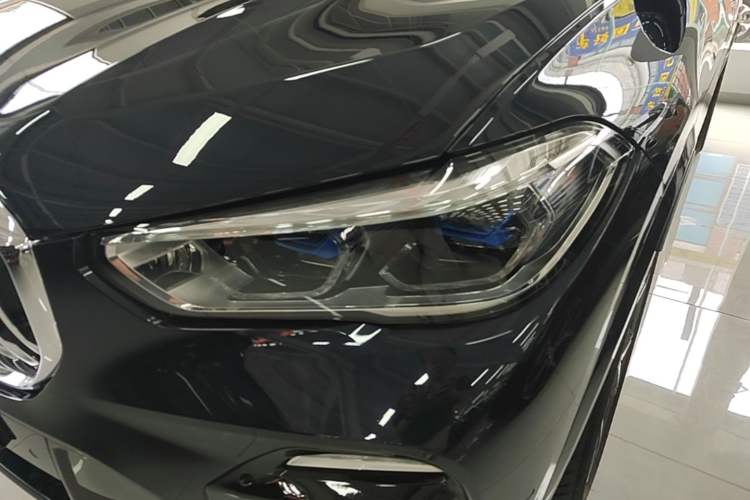 Used BMW X5 2021 Restyled xDrive40i Luxury Version M Sport Package Left Front Headlight