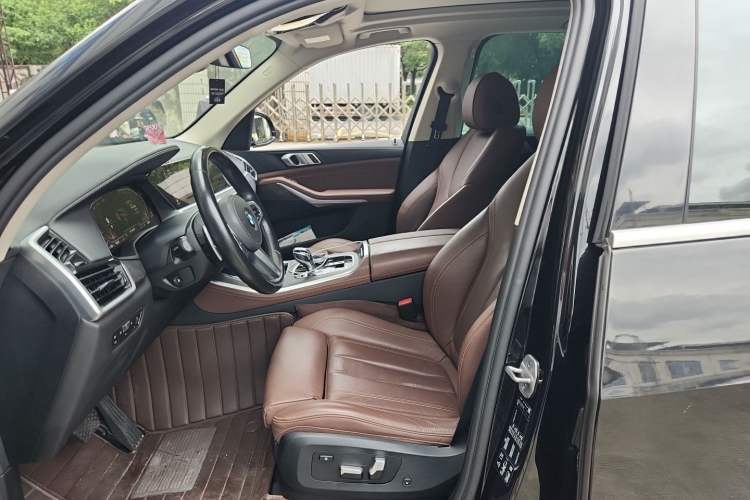 Used BMW X5 2021 xDrive30i M Sport Package Left Front Seat