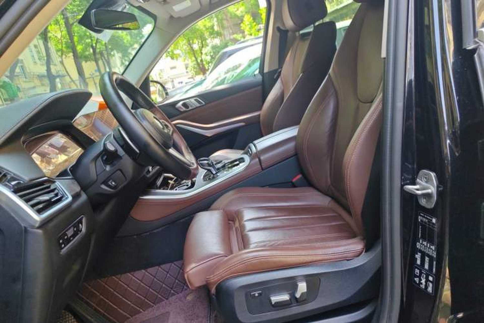 Used BMW X5 2021 xDrive30i M Sport Package Left Front Seat