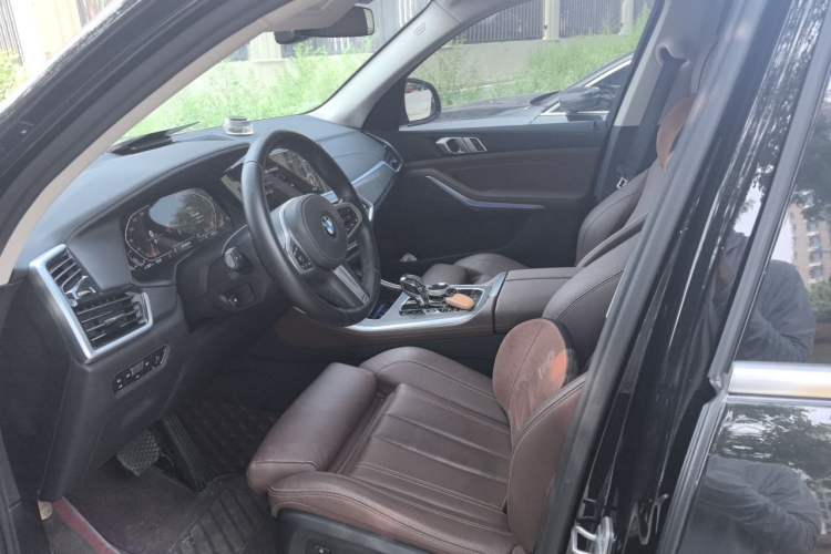 Used BMW X5 2021 Restyled xDrive30i M Sport Package Left Front Seat