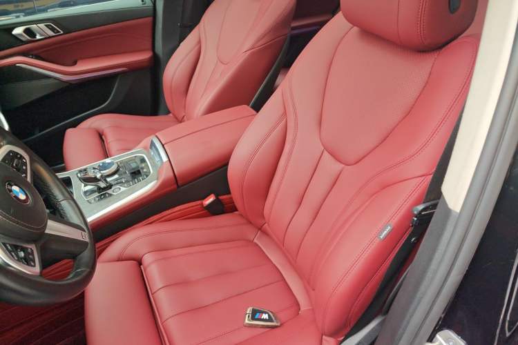Used BMW X5 2021 xDrive40i M Sport Package Left Front Seat