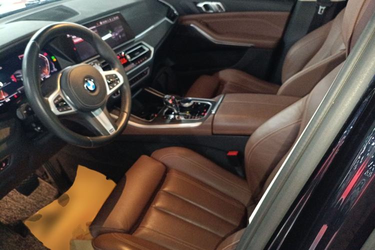 Used BMW X5 2021 xDrive30i M Sport Package Left Front Seat