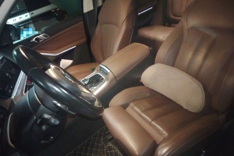 Used BMW X5 2021 Restyled xDrive40i Luxury Version M Sport Package Left Front Seat