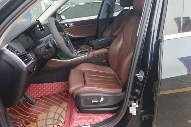 Used BMW X5 2021 Restyled xDrive30i M Sport Package Left Front Seat