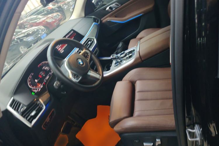 Used BMW X5 2021 xDrive30i M Sport Package Left Front Seat