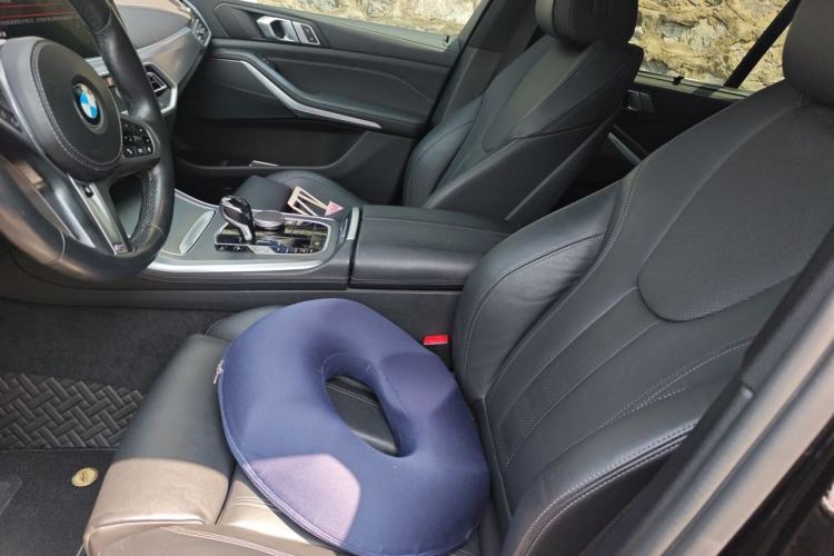 Used BMW X5 2021 xDrive40i M Sport Package Left Front Seat
