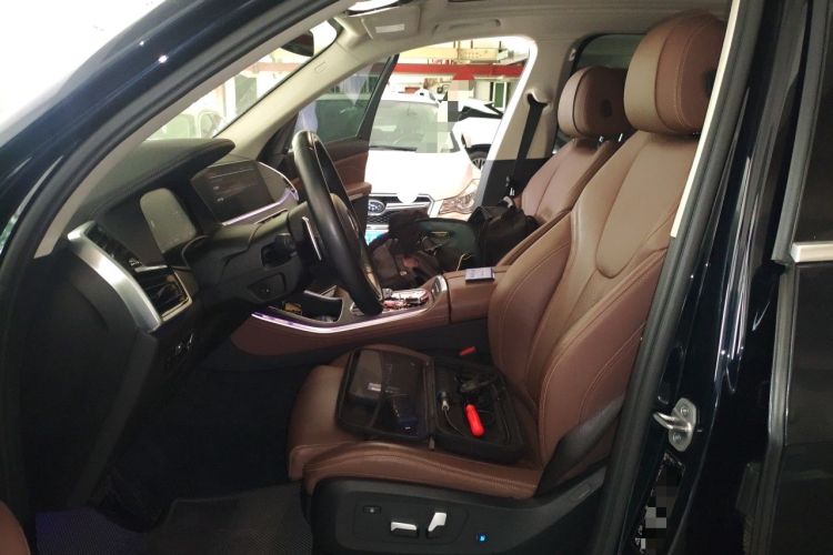 Used BMW X5 2021 xDrive40i M Sport Package Left Front Seat