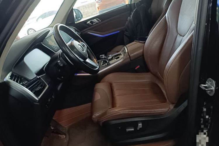 Used BMW X5 2021 xDrive40i M Sport Package Left Front Seat