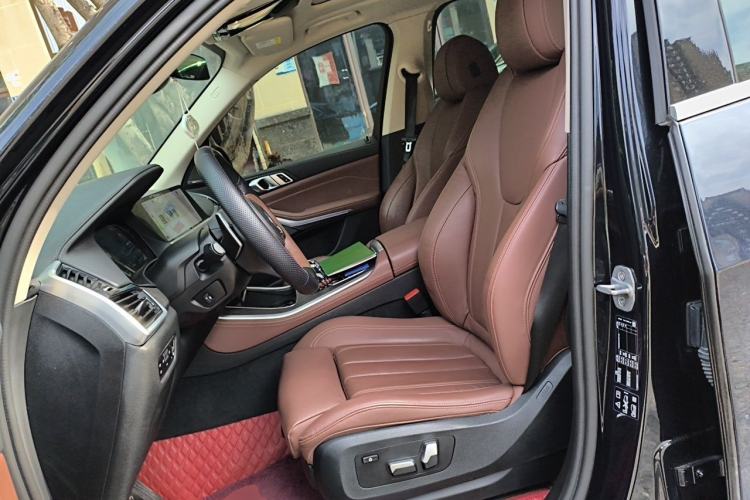 Used BMW X5 2021 xDrive30i M Sport Package Left Front Seat