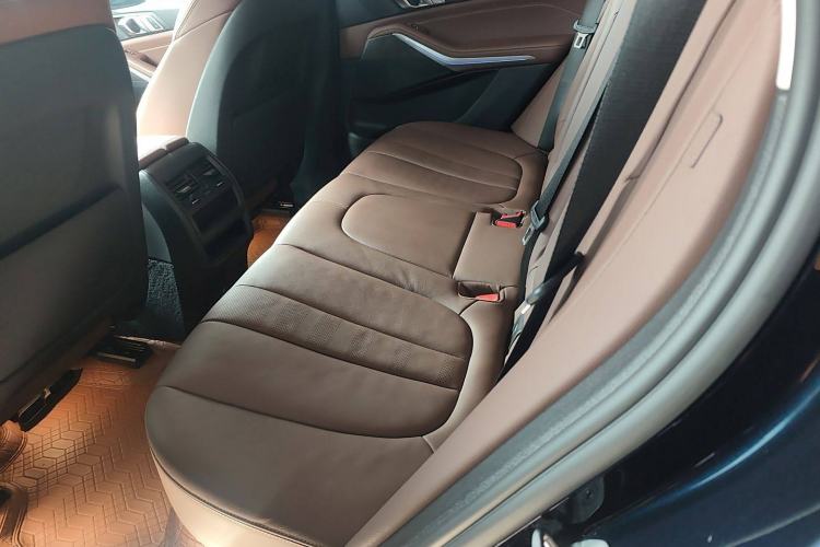 Used BMW X5 2021 xDrive30i M Sport Package Left Rear Seat