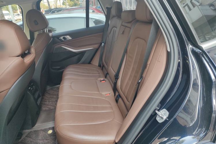 Used BMW X5 2021 Restyled xDrive30i M Sport Package Left Rear Seat
