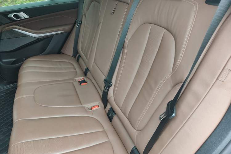Used BMW X5 2021 xDrive40i Luxury Model with M Sport Package Left Rear Seat