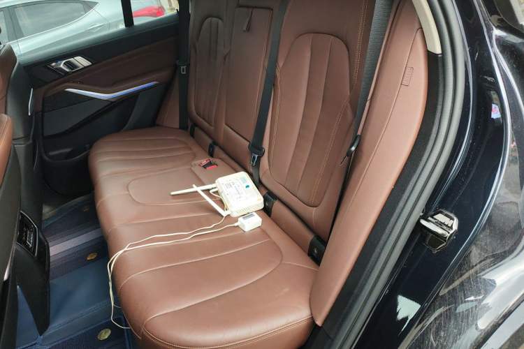 Used BMW X5 2021 Restyled xDrive40i Luxury Version M Sport Package Left Rear Seat
