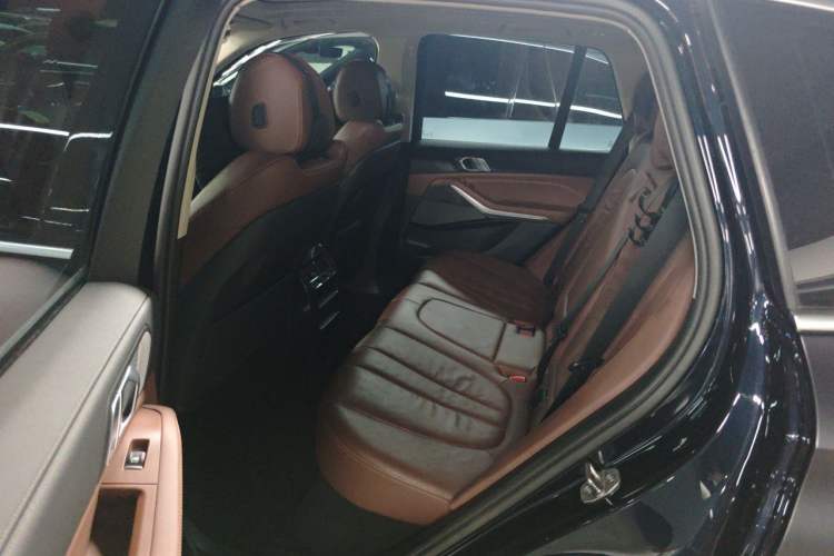 Used BMW X5 2021 Restyled xDrive40i M Sport Package Left Rear Seat