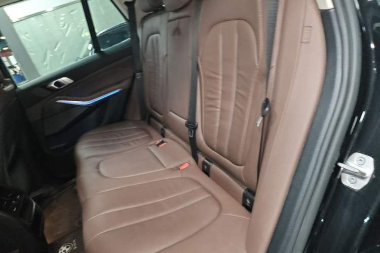 Used BMW X5 2021 Restyled xDrive40i M Sport Package Left Rear Seat