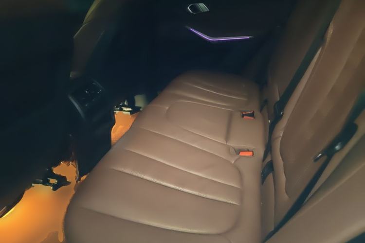 Used BMW X5 2021 xDrive30i M Sport Package Left Rear Seat